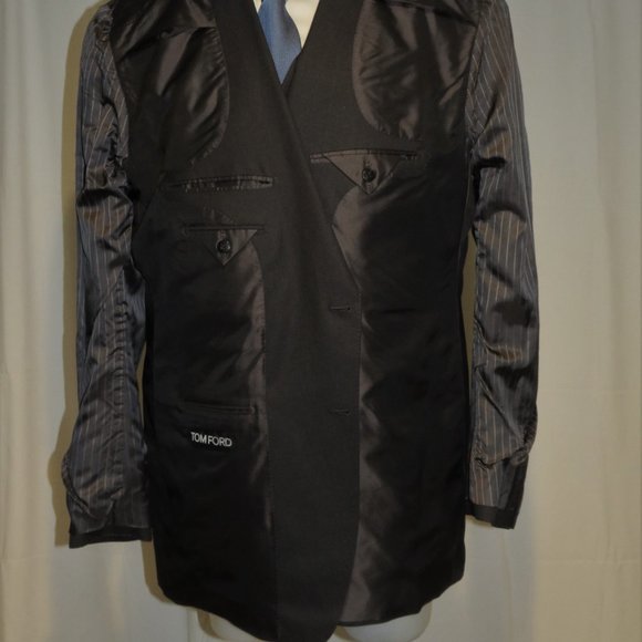 Tom Ford Fit B Regency Solid Charcoal Three Piece Three Roll Two Suit 50XL NWT - Picture 11 of 15